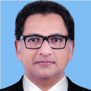 Dr. Robin K Nakkara